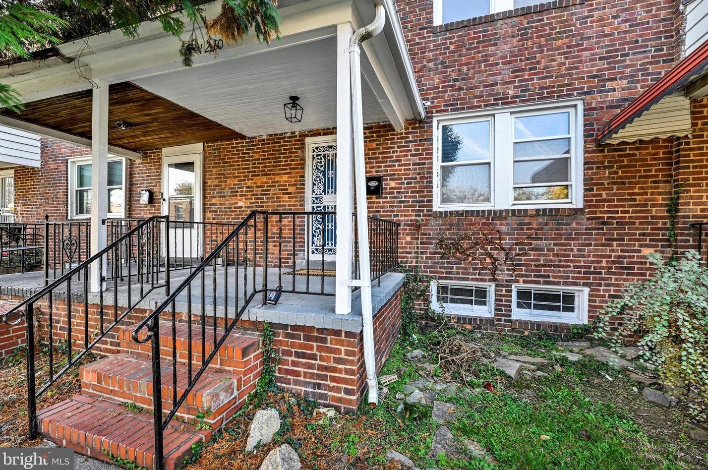 1210 Ashburton St, Baltimore MD  21216-4305 exterior