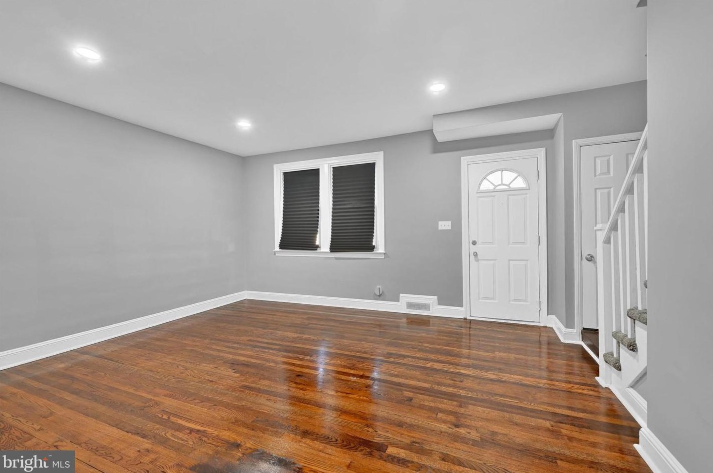 1210 Ashburton St, Baltimore MD  21216-4305 exterior