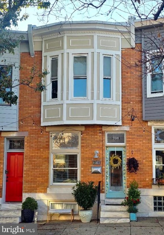 706 Potomac St, Baltimore MD  21224-3955 exterior