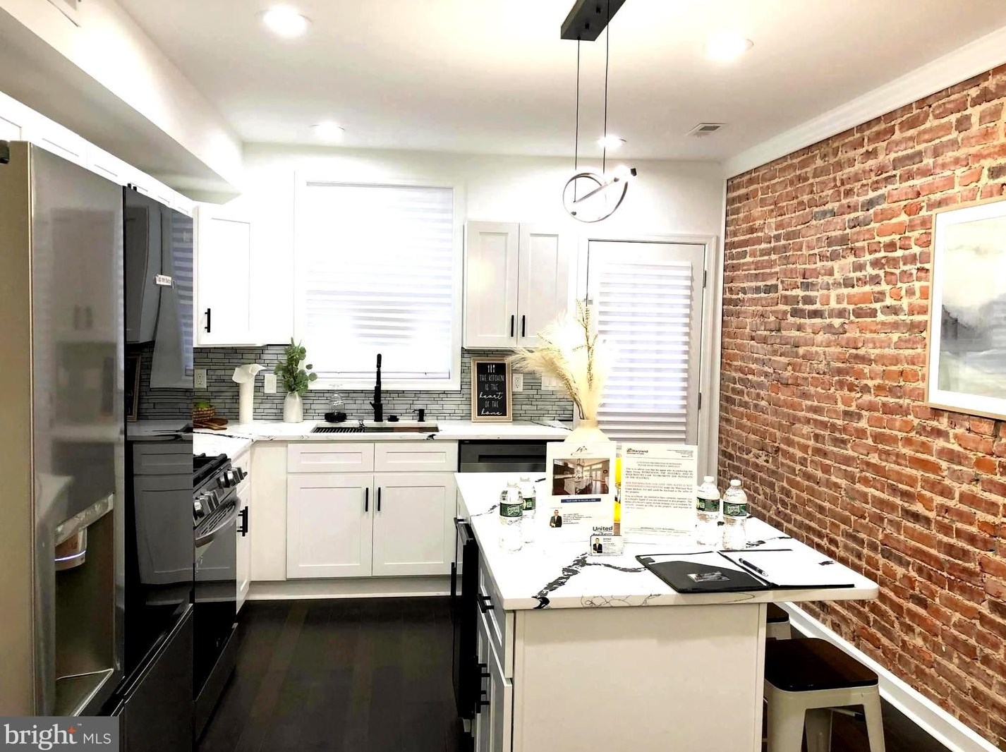 229 Robinson St, Baltimore MD  21224-2215 exterior