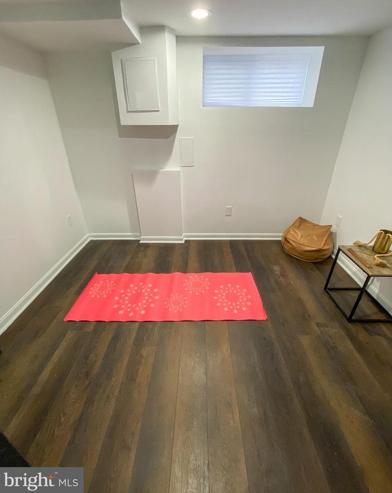 229 Robinson St, Baltimore MD  21224-2215 exterior