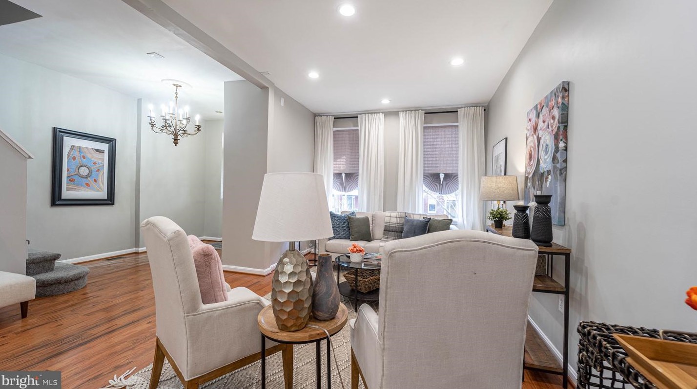 412 Mount Holly St, Baltimore MD  21229-2925 exterior