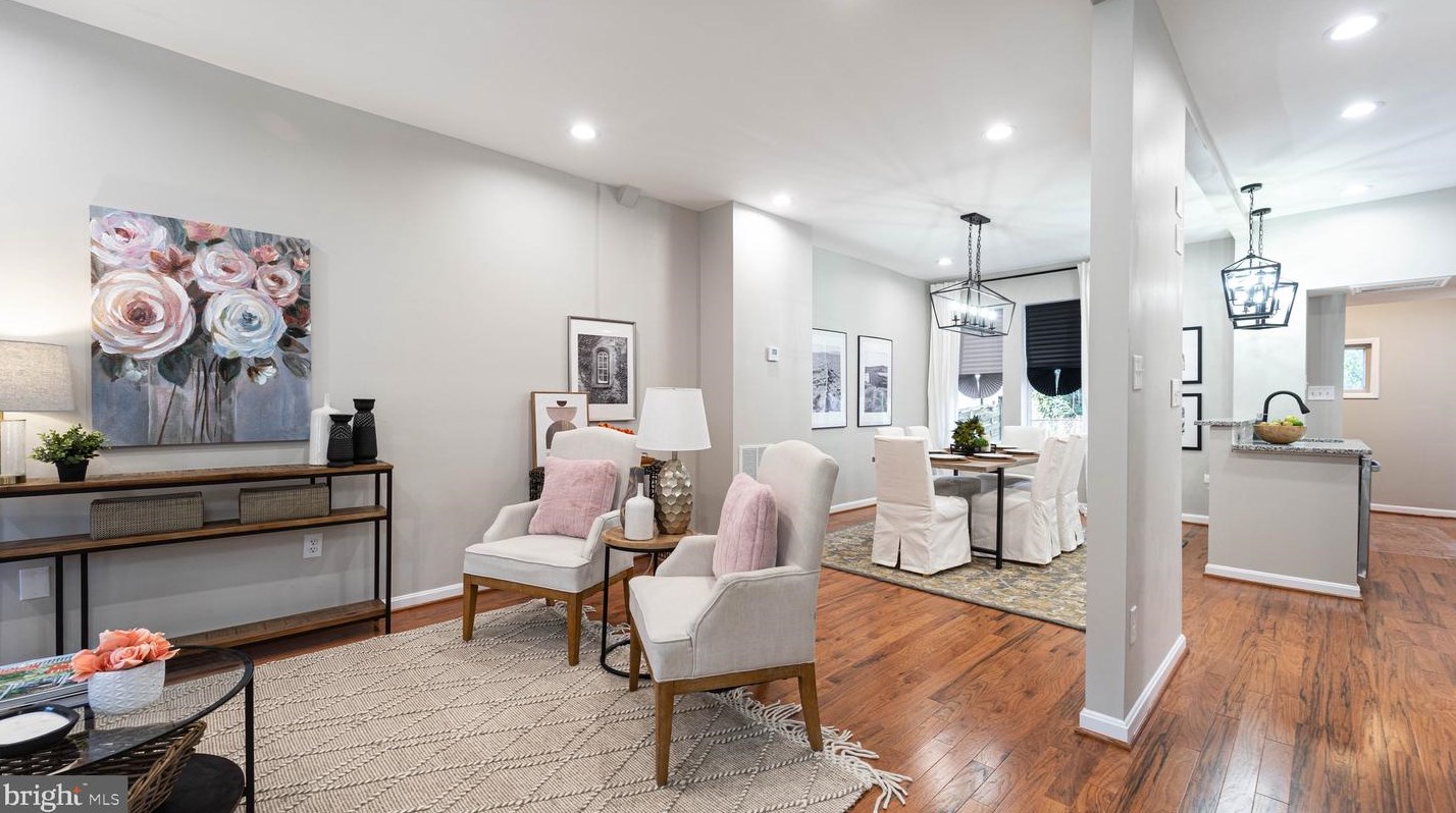 412 Mount Holly St, Baltimore MD  21229-2925 exterior