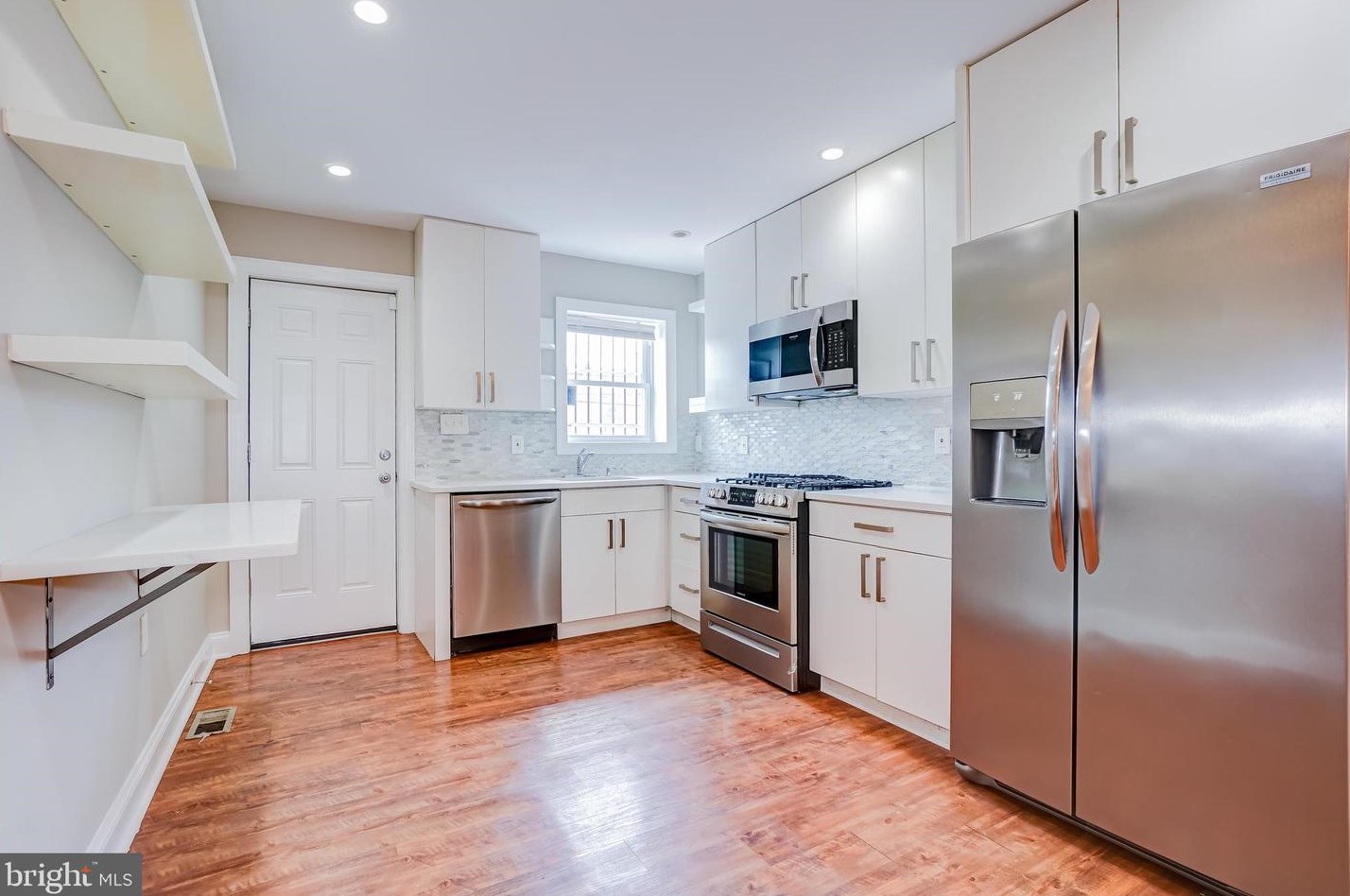 227 Rose St, Baltimore MD  21224-1124 exterior
