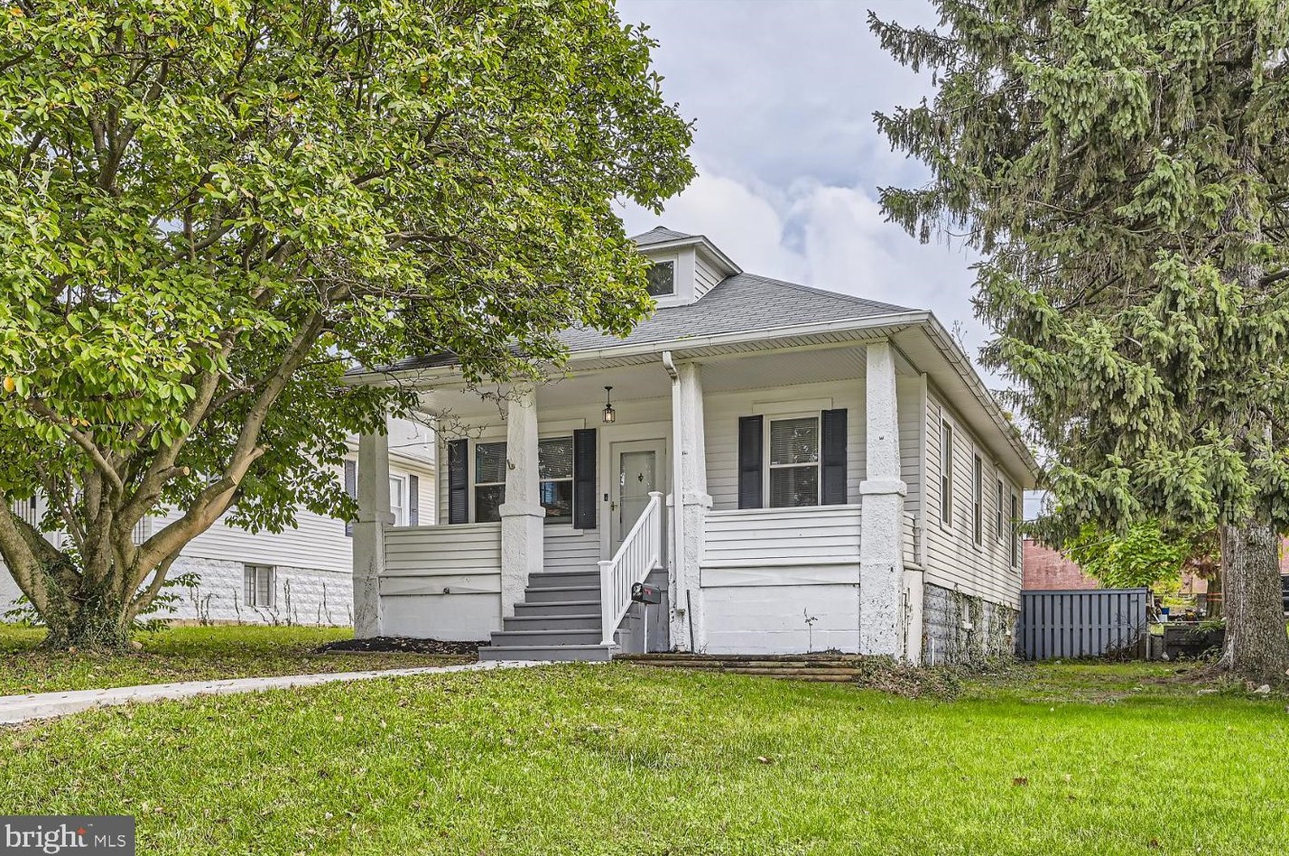 3923 Wilkens Ave, Baltimore MD  21229-5037 exterior