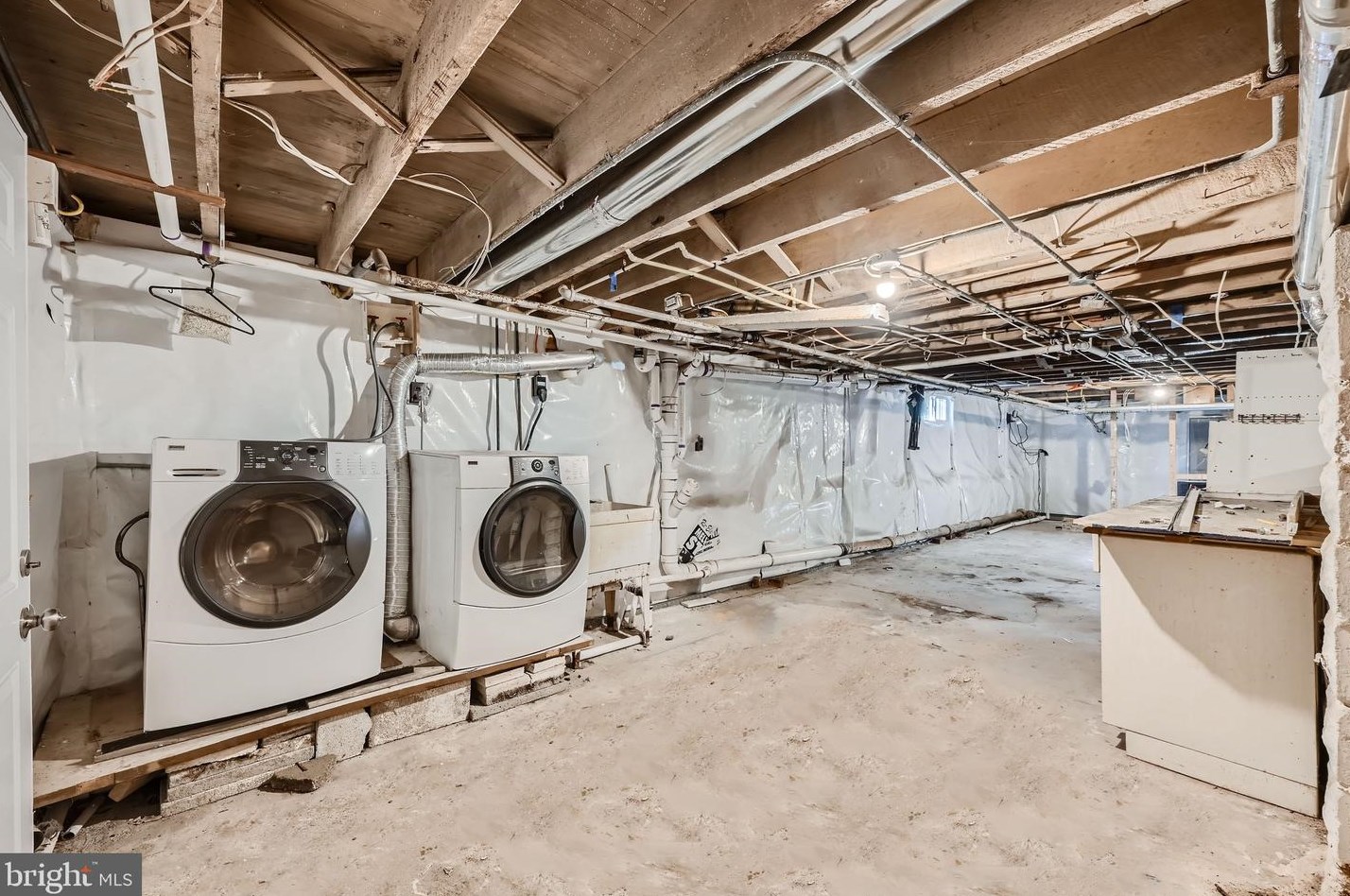 3923 Wilkens Ave, Baltimore MD  21229-5037 exterior