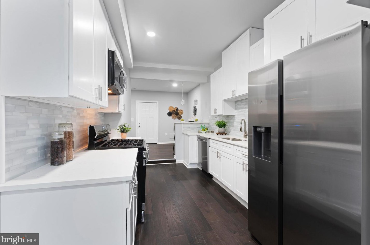 1534 Wolfe St, Baltimore MD  21213-2418 exterior