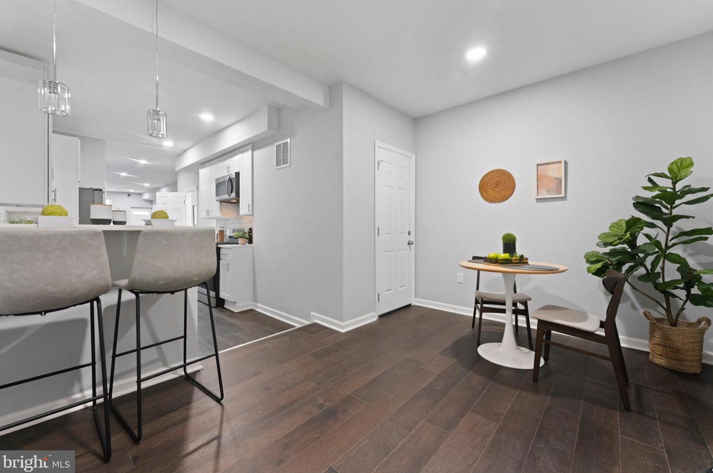 1534 Wolfe St, Baltimore MD  21213-2418 exterior