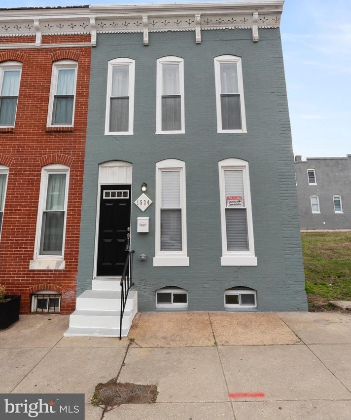1534 Wolfe St, Baltimore MD  21213-2418 exterior