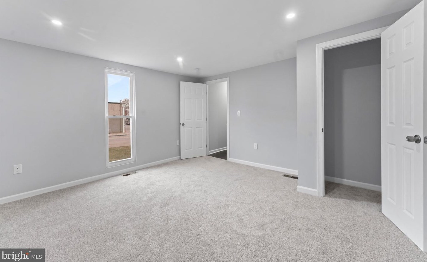 1534 Wolfe St, Baltimore MD  21213-2418 exterior