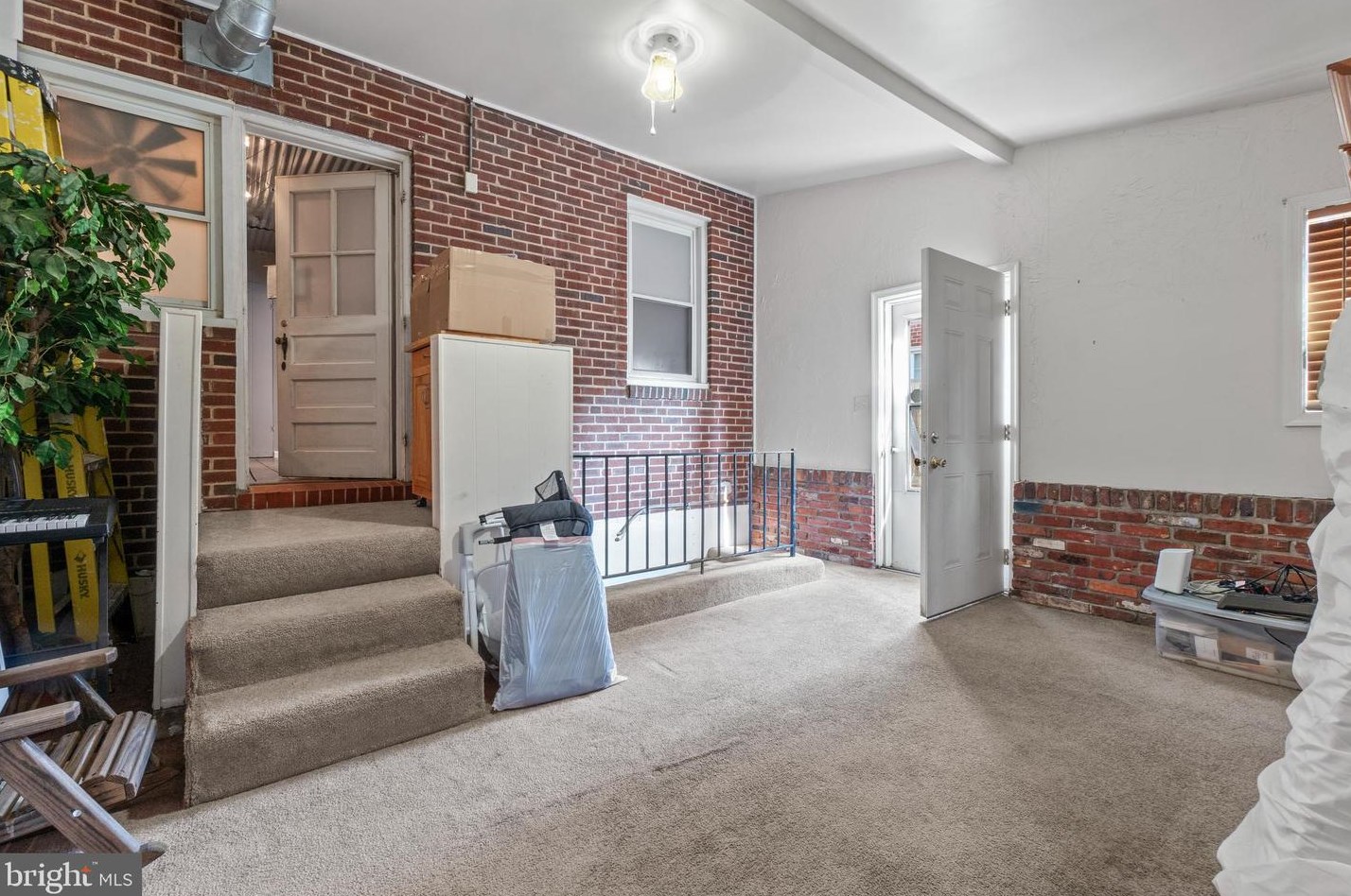 3013 Woodring Ave, Baltimore MD  21234-7828 exterior