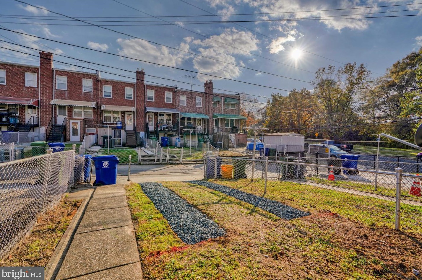 6805 Gough St, Baltimore MD  21224-1846 exterior