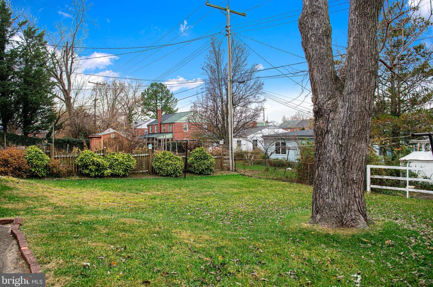 6212 Tramore Rd, Baltimore MD  21214-1639 exterior