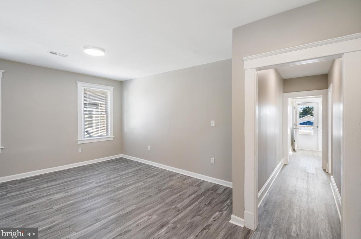 3408 Forest Park Ave, Baltimore MD  21216-1425 exterior