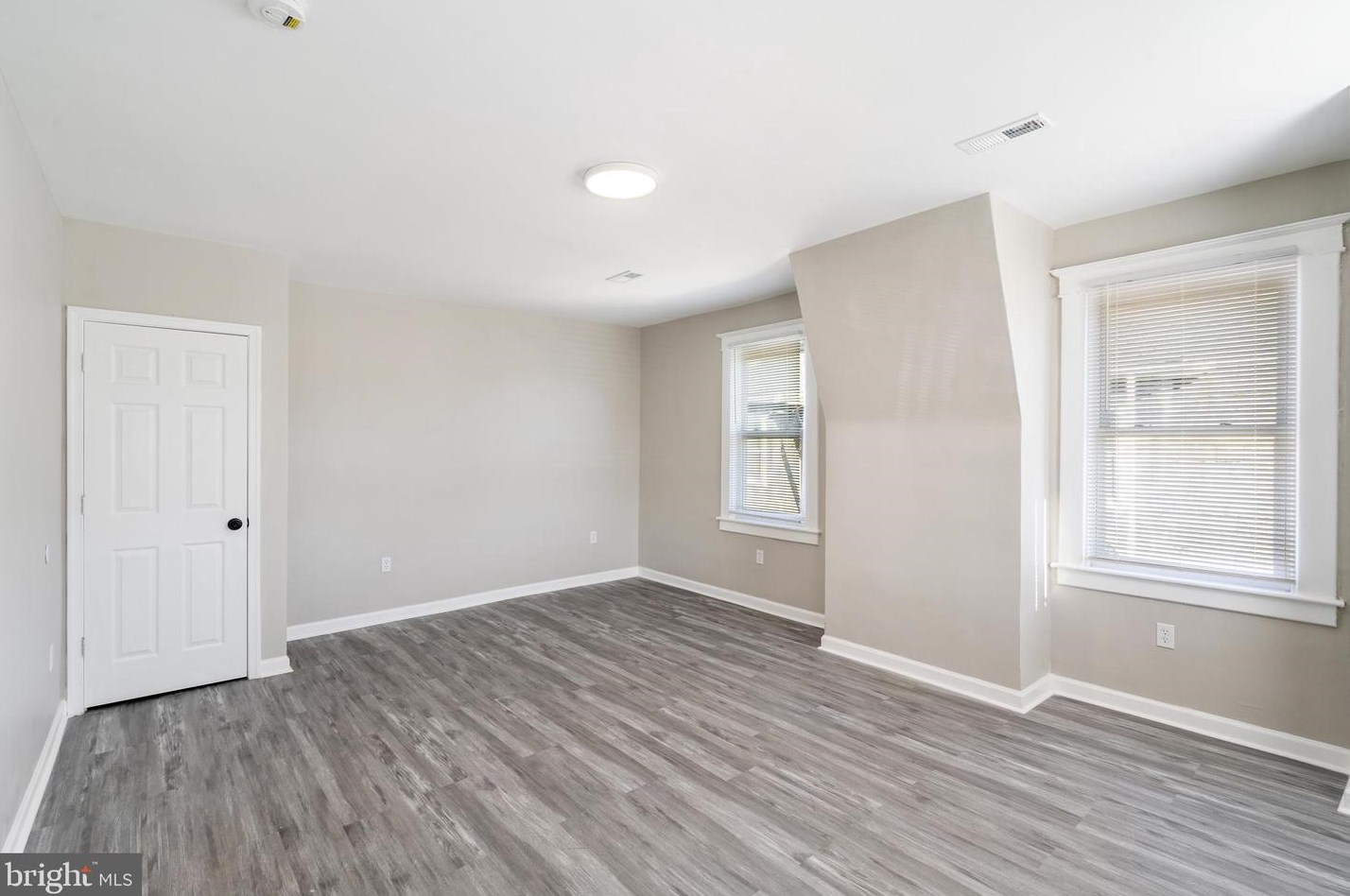 3408 Forest Park Ave, Baltimore MD  21216-1425 exterior