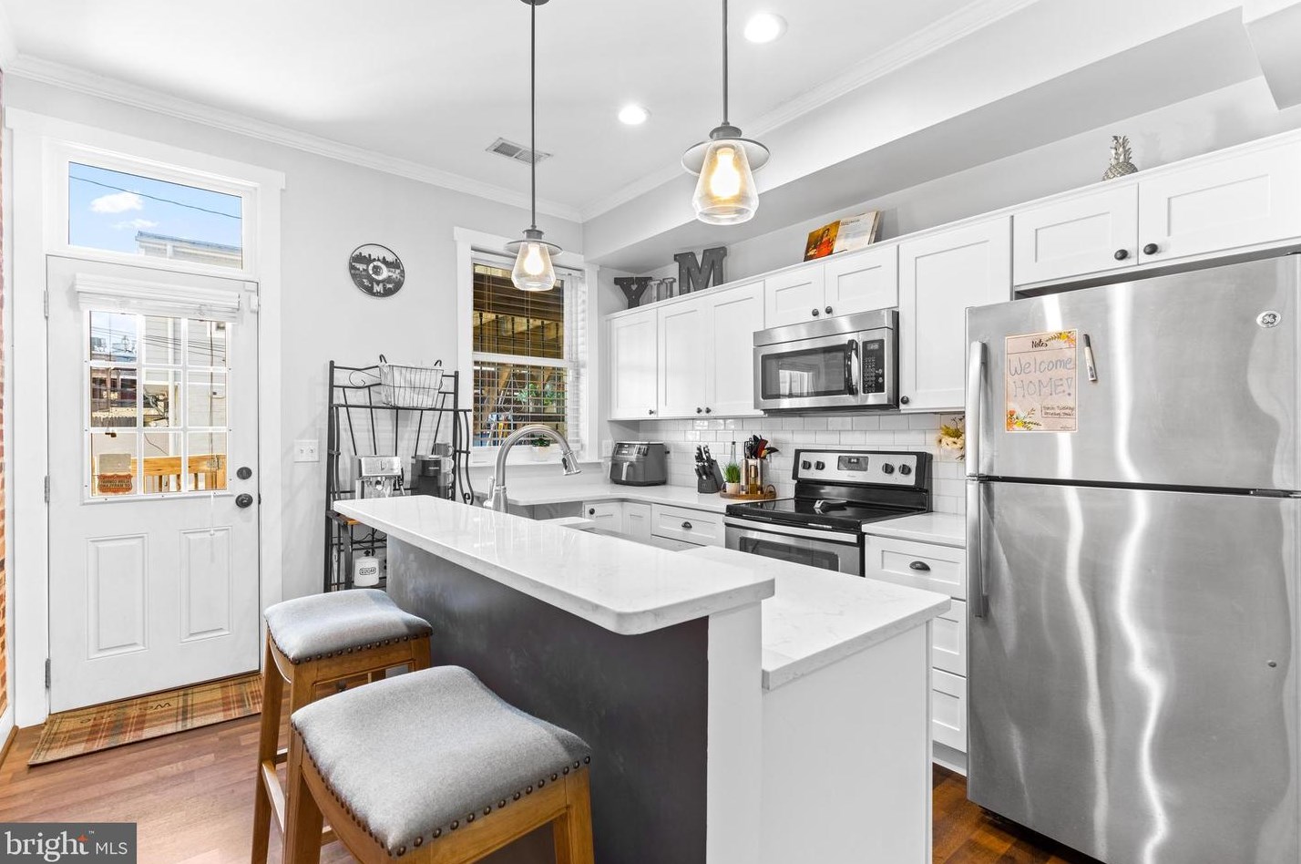 2907 Dillon St, Baltimore MD  21224-4833 exterior