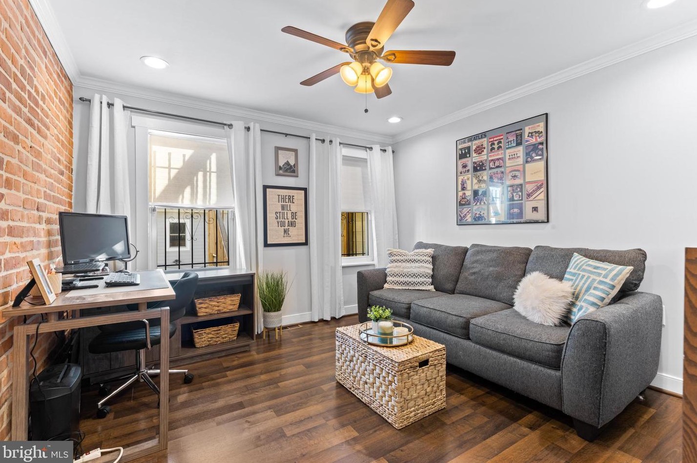 2907 Dillon St, Baltimore MD  21224-4833 exterior