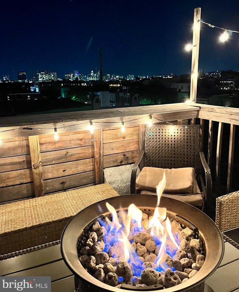 2907 Dillon St, Baltimore MD  21224-4833 exterior