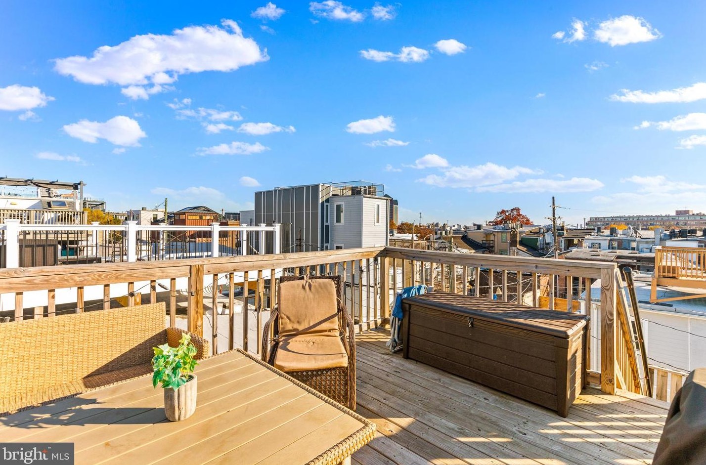 2907 Dillon St, Baltimore MD  21224-4833 exterior