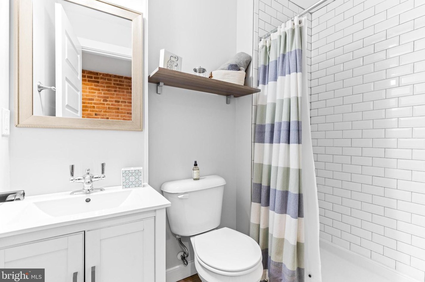 2907 Dillon St, Baltimore MD  21224-4833 exterior