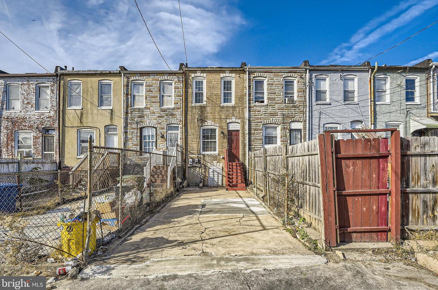 423 Montford Ave, Baltimore MD  21224-1018 exterior