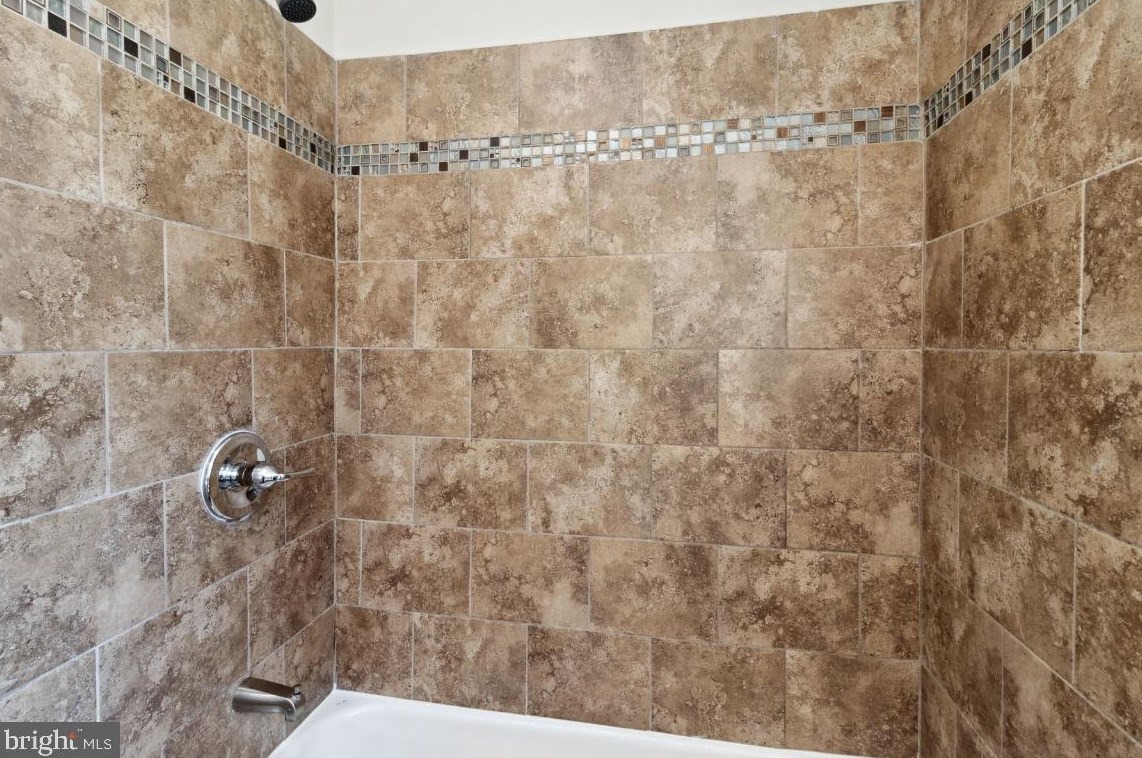 3803 Brooklyn Ave, Baltimore MD 21225-2118 exterior