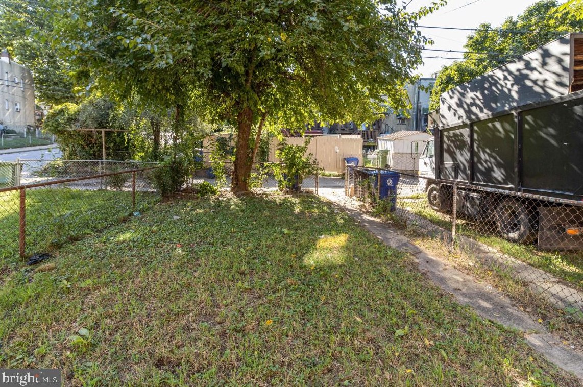 3803 Brooklyn Ave, Baltimore MD 21225-2118 exterior