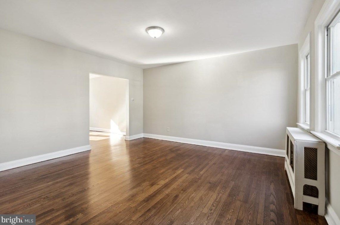 3803 Brooklyn Ave, Baltimore MD 21225-2118 exterior