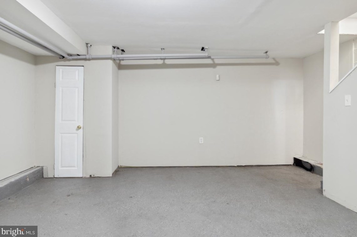 3803 Brooklyn Ave, Baltimore MD 21225-2118 exterior