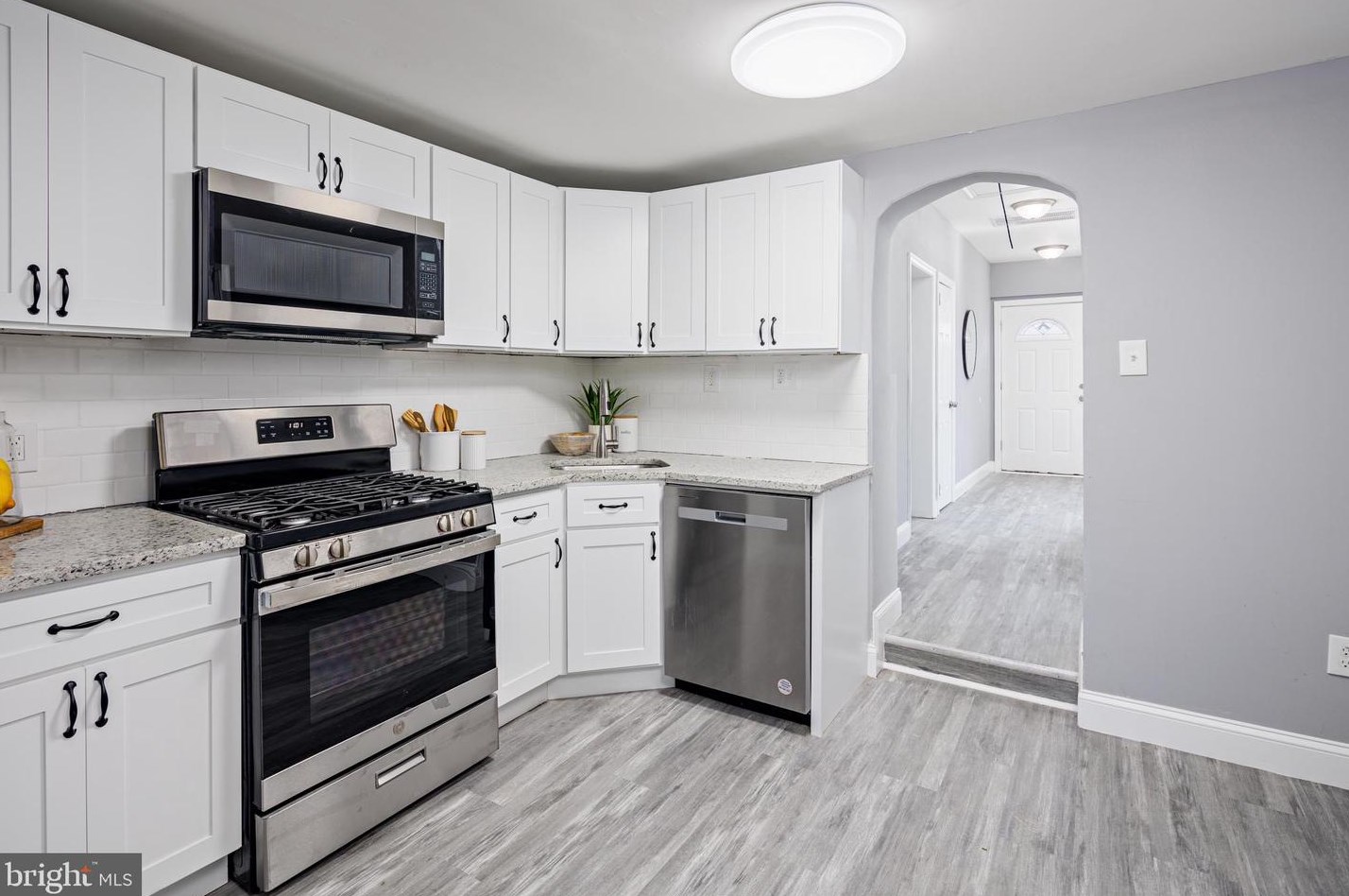 4800 Grindon Ave, Baltimore MD  21214-2405 exterior