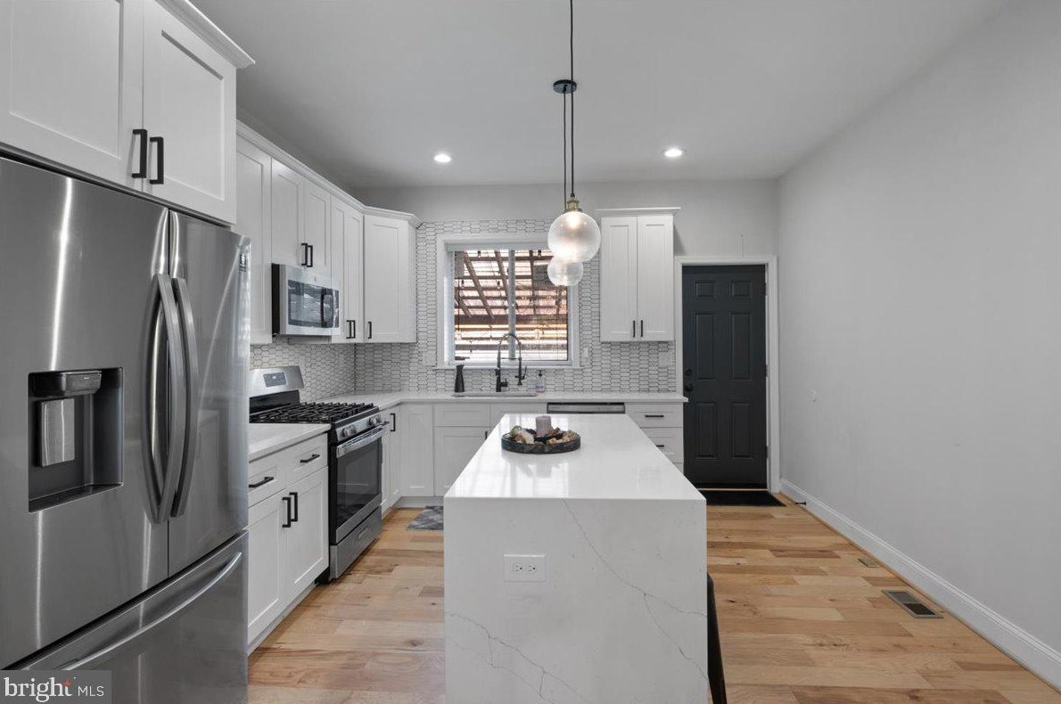 2312 Ashland Ave, Baltimore MD  21205-1644 exterior