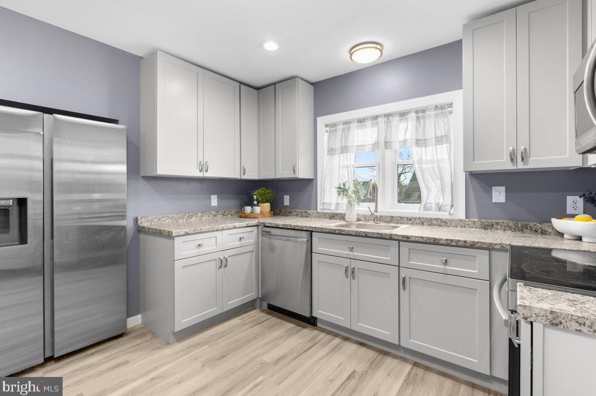 2613 Oakley Ave, Baltimore MD  21215-5308 exterior