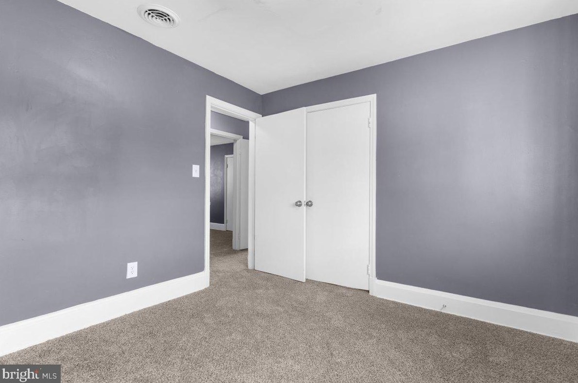 2613 Oakley Ave, Baltimore MD  21215-5308 exterior