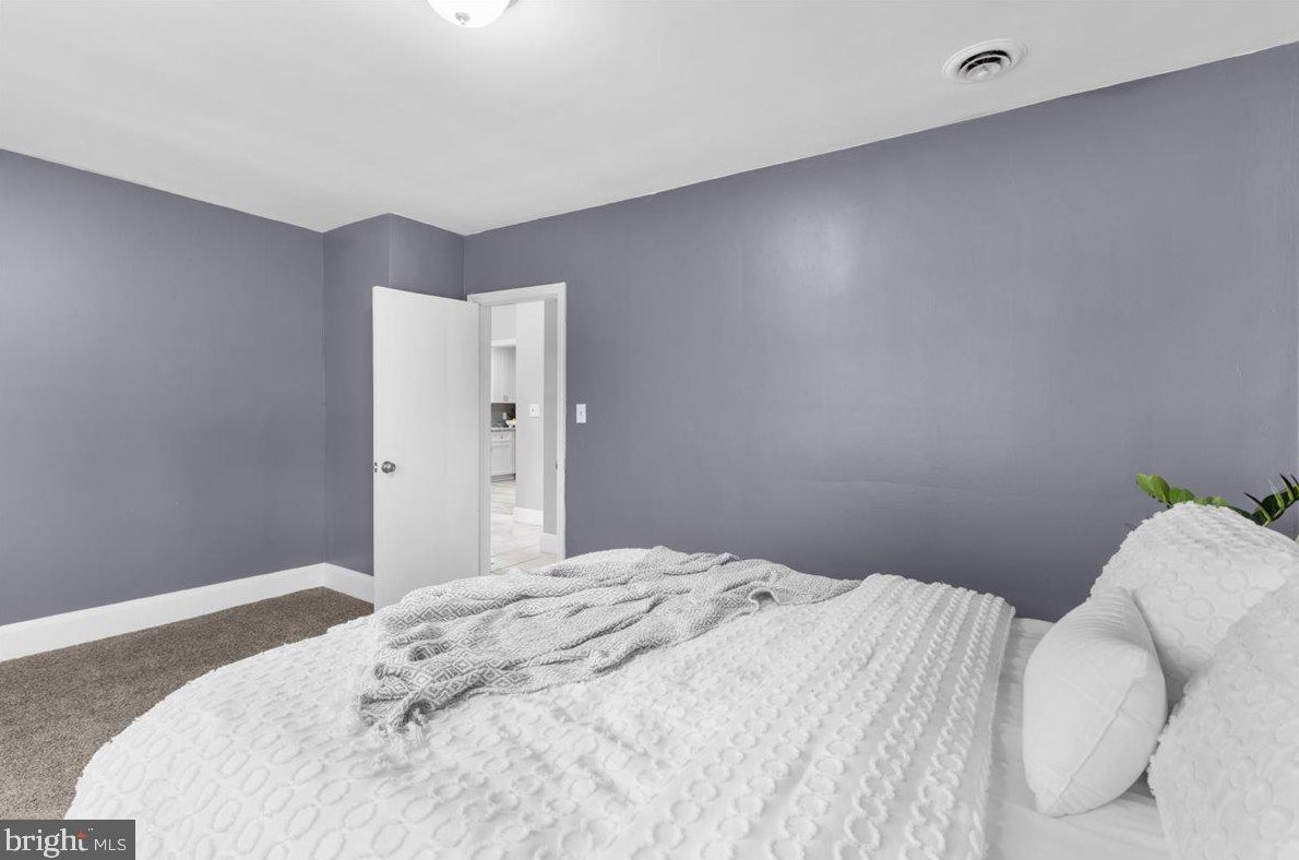 2613 Oakley Ave, Baltimore MD  21215-5308 exterior