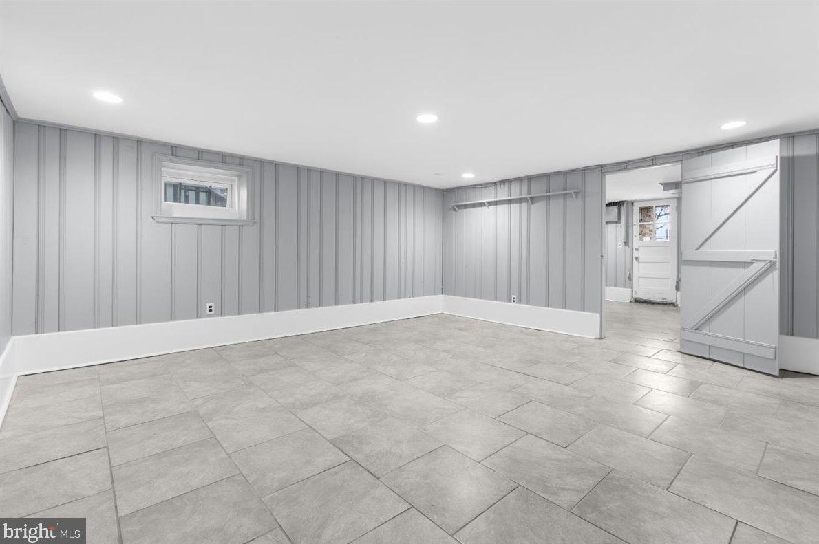 2613 Oakley Ave, Baltimore MD  21215-5308 exterior