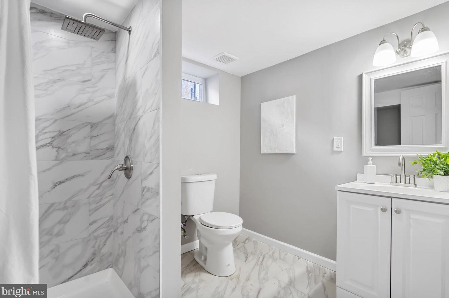 4919 Herring Run Dr, Baltimore MD  21214-2141 exterior