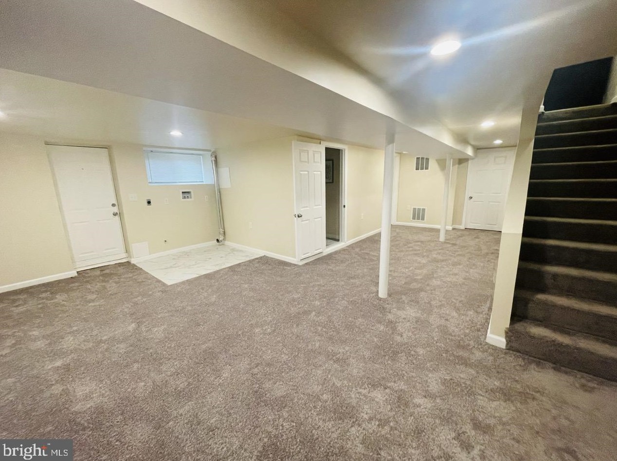 800 33rd St, Baltimore MD  21211-2707 exterior