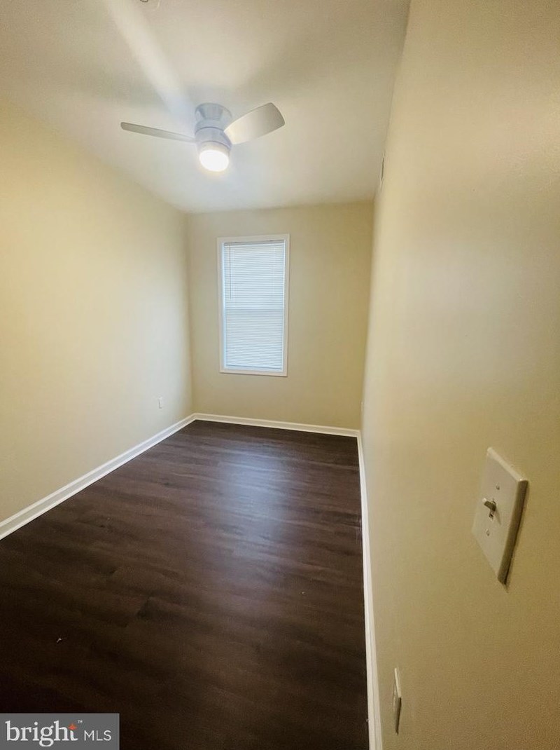 800 33rd St, Baltimore MD  21211-2707 exterior