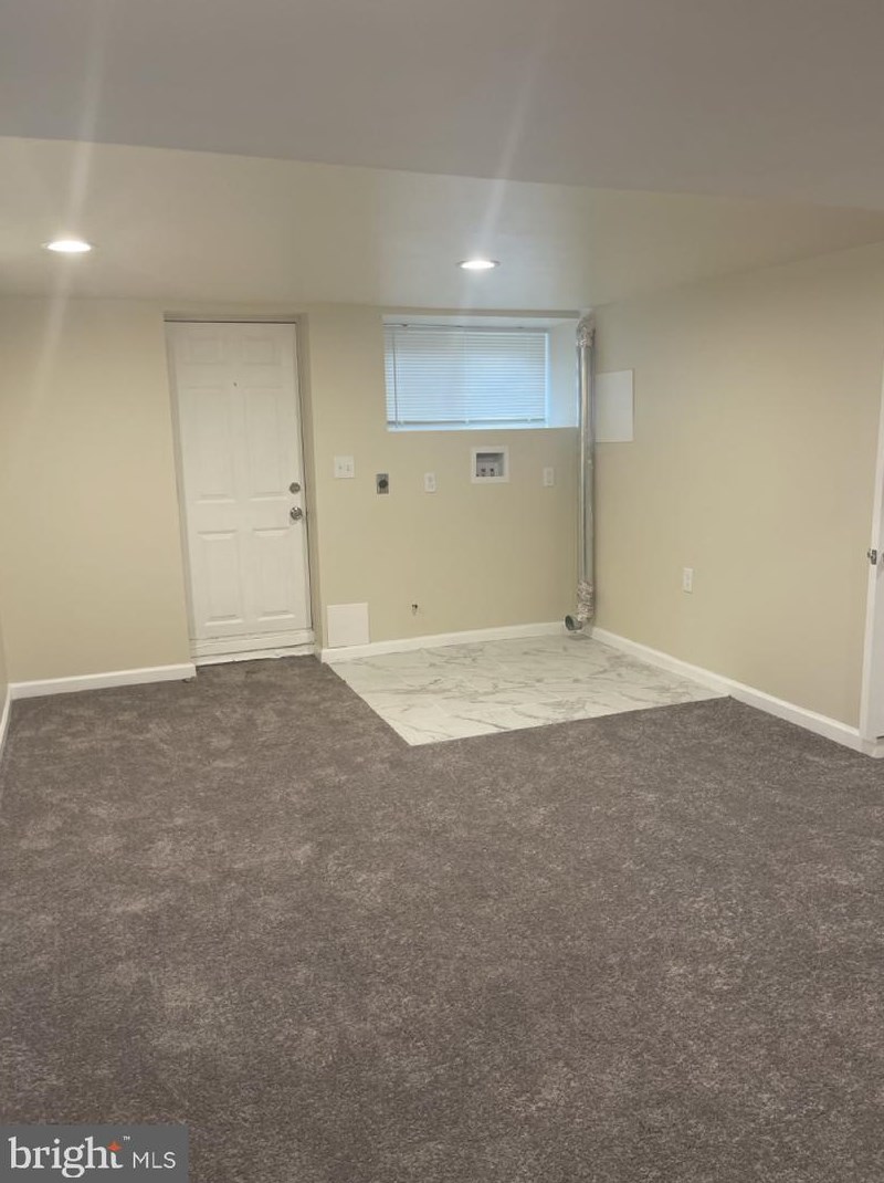 800 33rd St, Baltimore MD  21211-2707 exterior