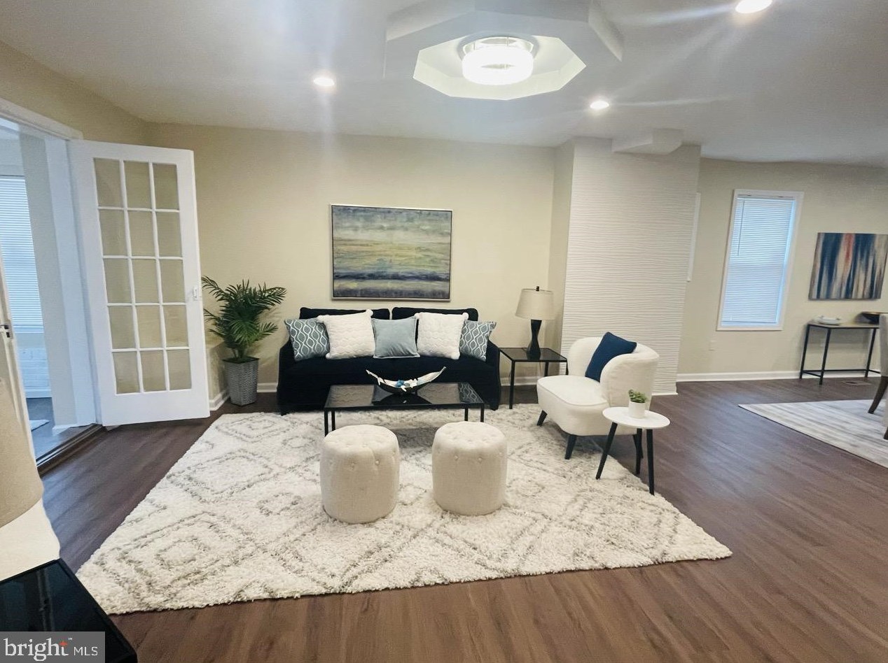 800 33rd St, Baltimore MD  21211-2707 exterior