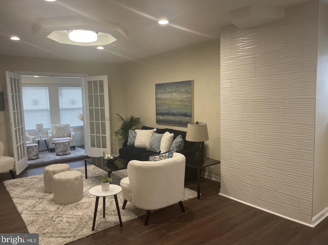 800 33rd St, Baltimore MD  21211-2707 exterior