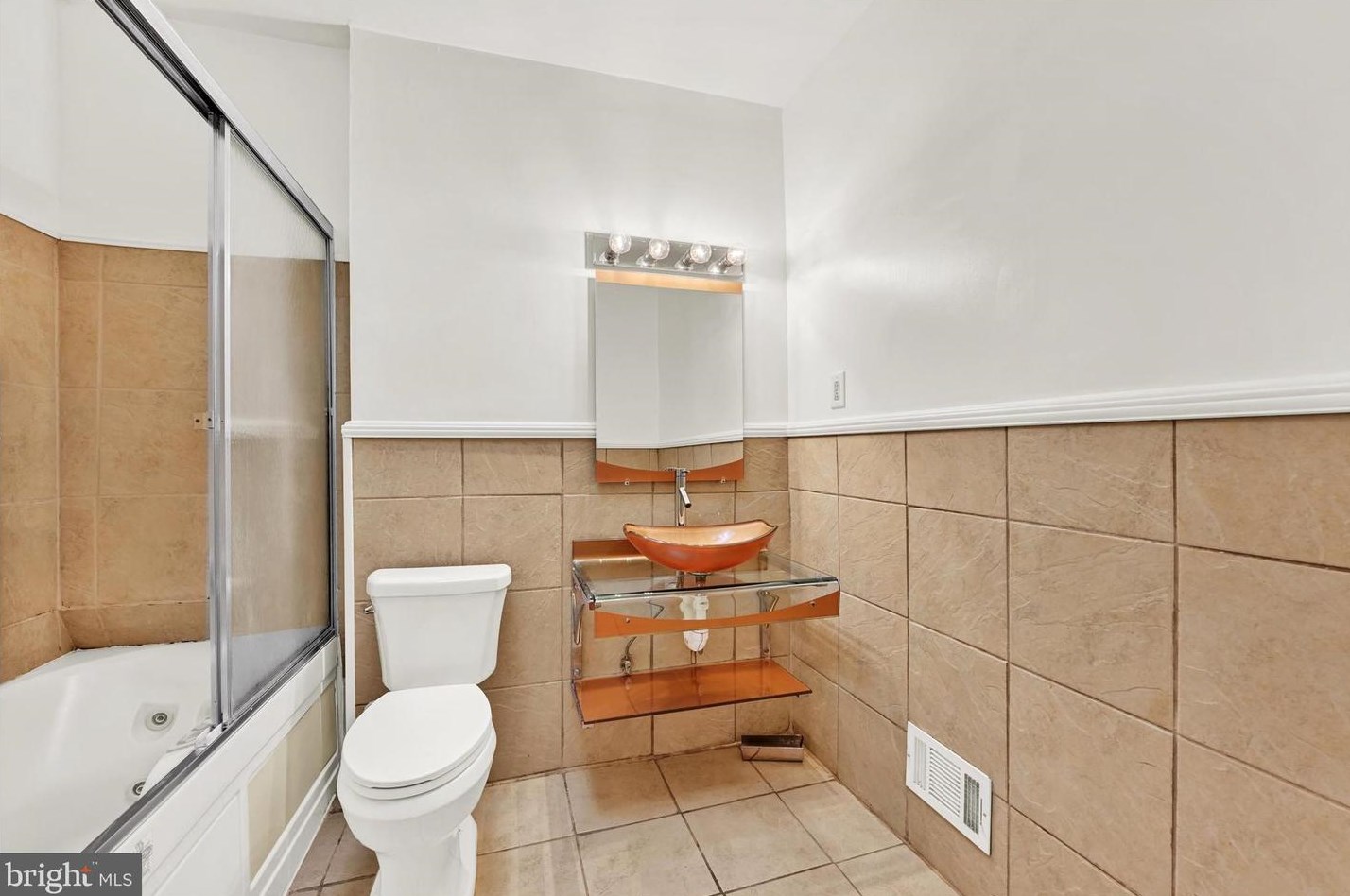 3317 Gwynns Falls Pkwy, Baltimore MD  21216-2313 exterior