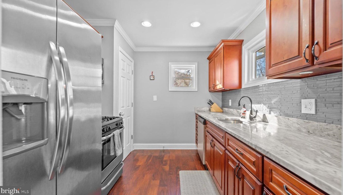 6302 Tramore Rd, Baltimore MD  21214-1143 exterior