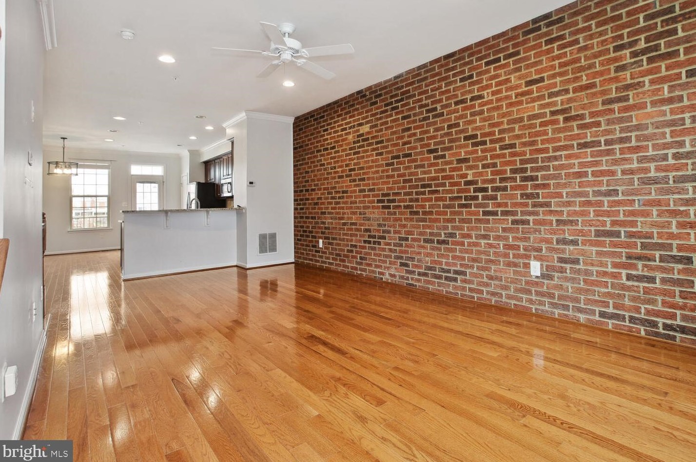 807 Macon St, Baltimore MD  21224 exterior