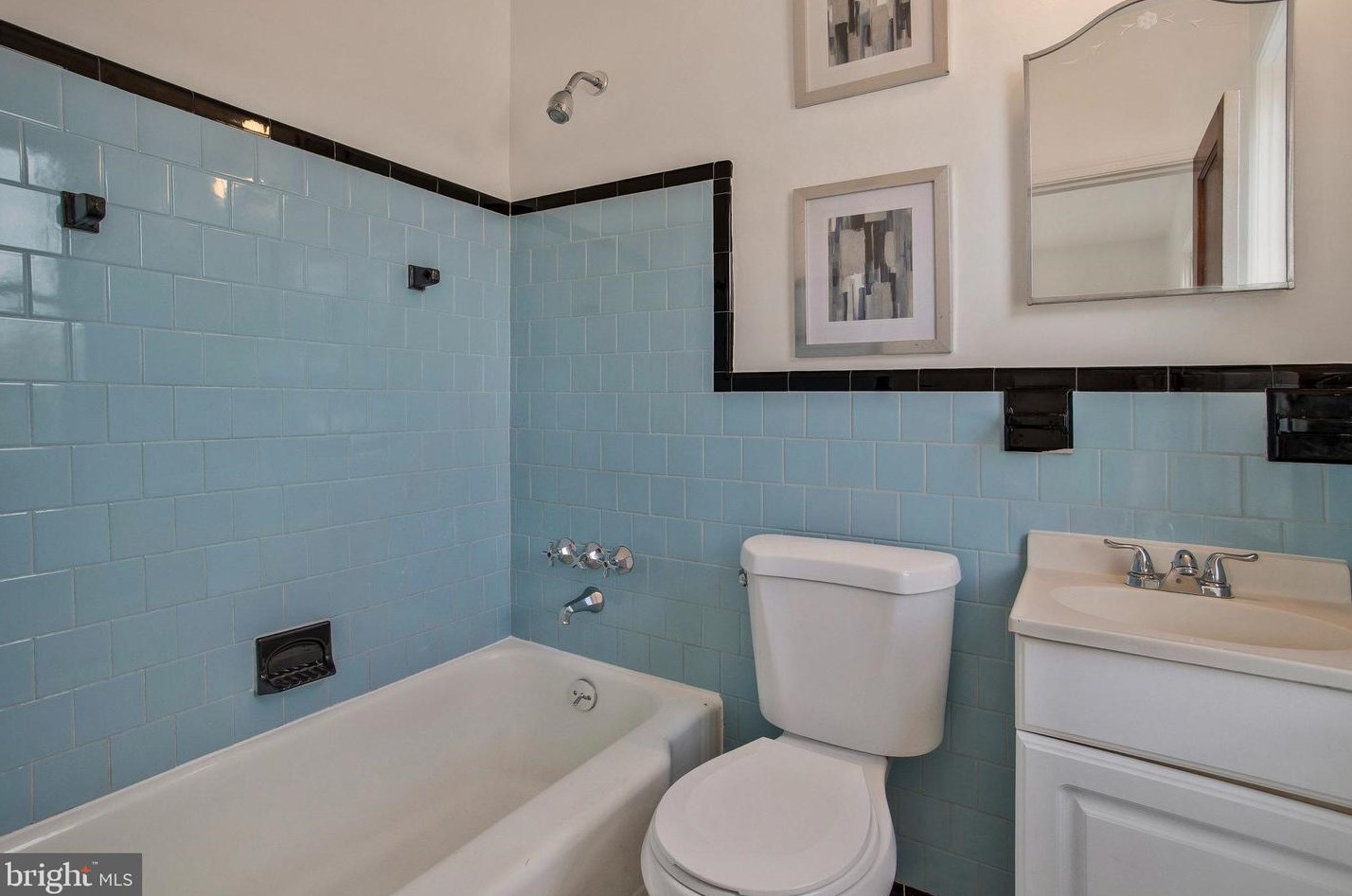 5127 Hillburn Ave, Baltimore MD  21206-4130 exterior