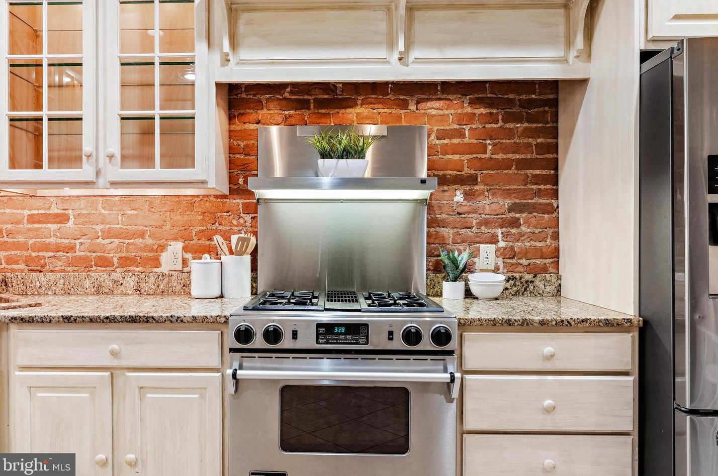 3516 Elliott St, Baltimore MD  21224-5210 exterior