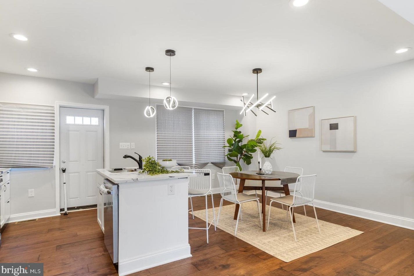 1017 Woodington Rd, Baltimore MD  21229-1839 exterior