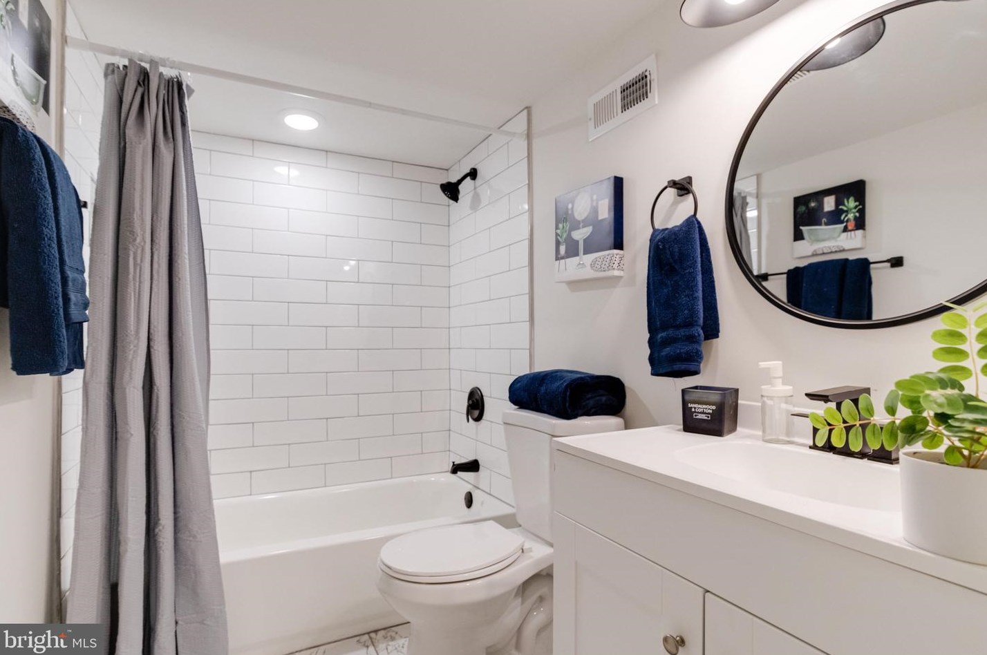 3207 Bayonne Ave, Baltimore MD  21214-2326 exterior