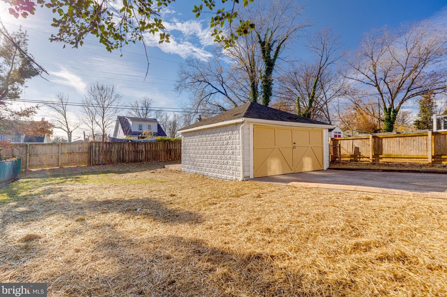 3207 Bayonne Ave, Baltimore MD  21214-2326 exterior