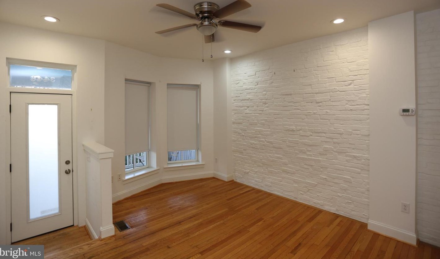 3448 Roland Ave, Baltimore MD  21211-2426 exterior